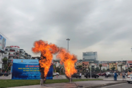 Trung tâm An toàn mỏ – Viện KHCN Mỏ thực hiện trình diễn cháy nổ khí mê tan và bụi than tại Lễ phát động ATVSLĐ quốc gia 2026